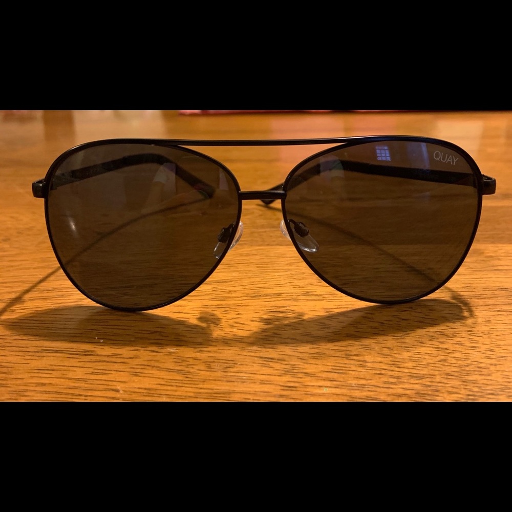 💓😎Quay Australia Vivienne Aviators😎💓